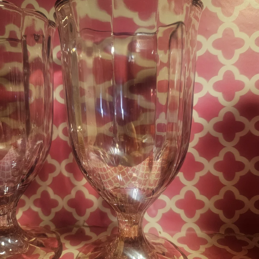 The Pioneer Woman Pink Glass Goblet Set - Picture 2 of 3